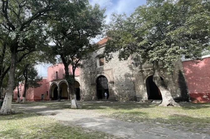 tlaxcala.cathedral.jpg