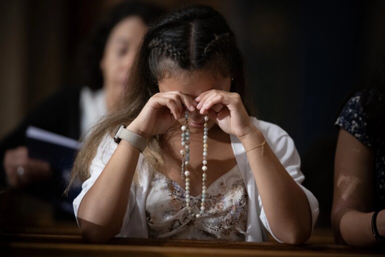 dom-rosary-piligrimage-2024-jeffrey-bruno-010.jpg