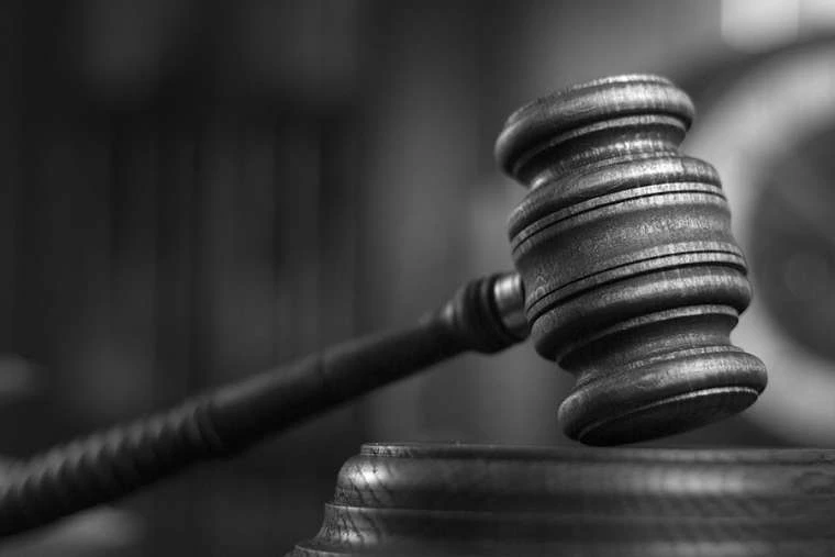 Gavel_Credit_Chodyra_Mike_1_Shutterstock_CNA.jpg