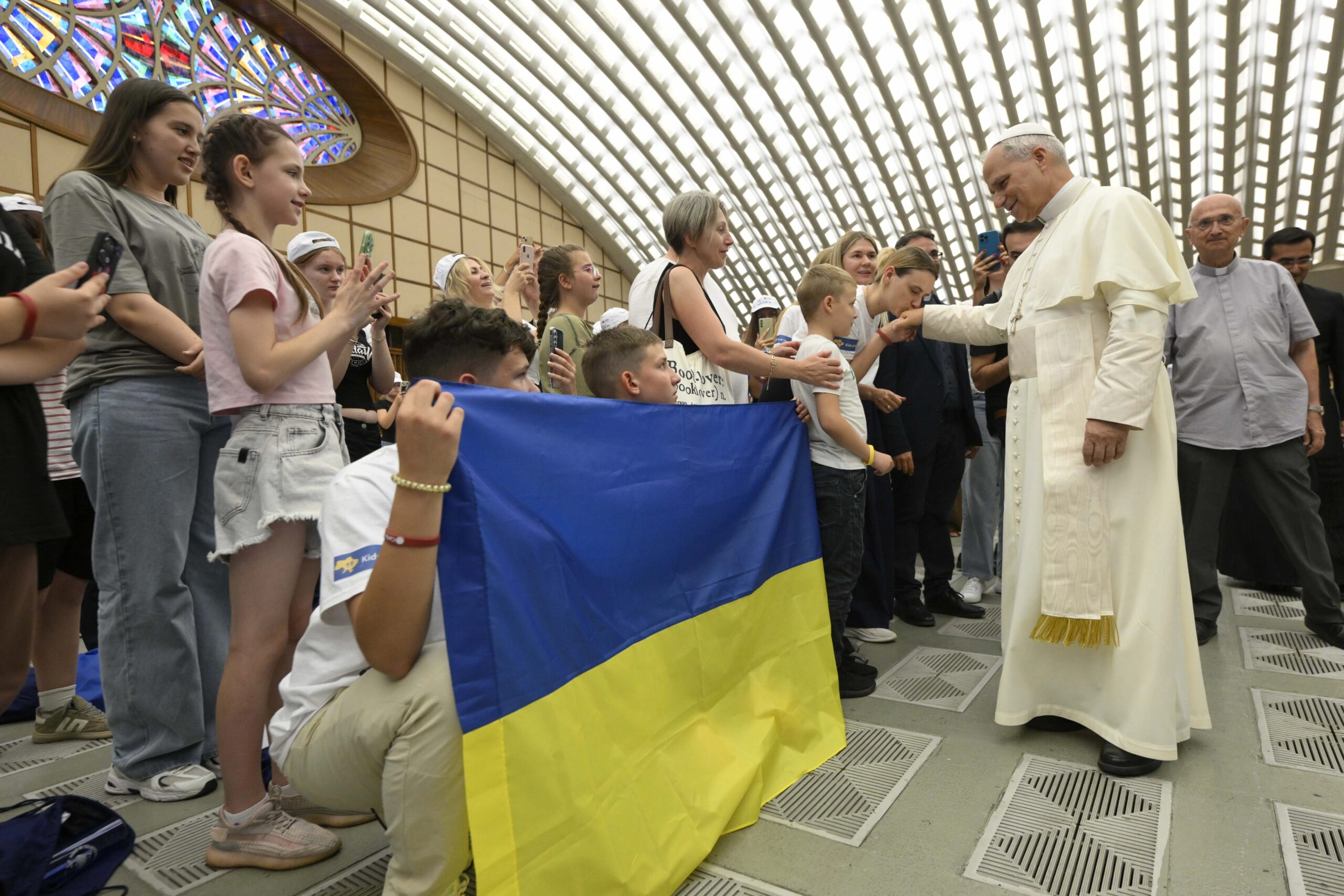 popeleoukrainechildren2070225.jpg