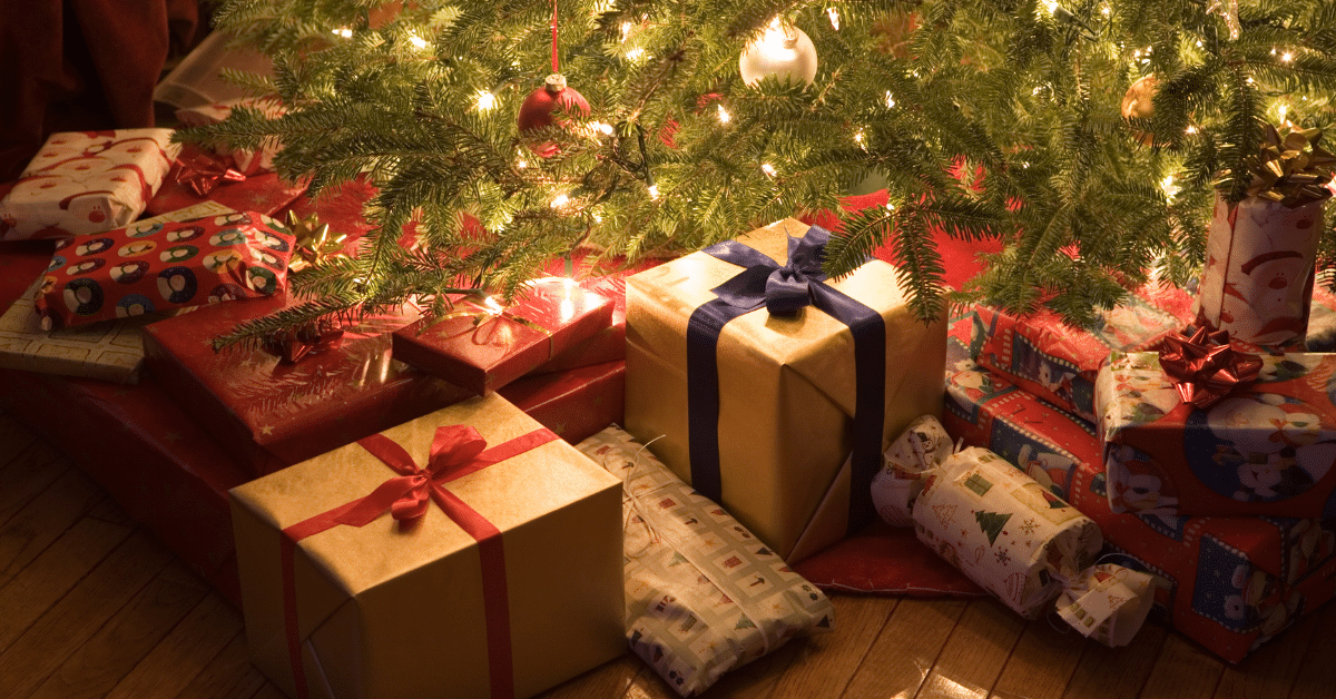 Gifts-Underneath-a-Christmas-Tree.png