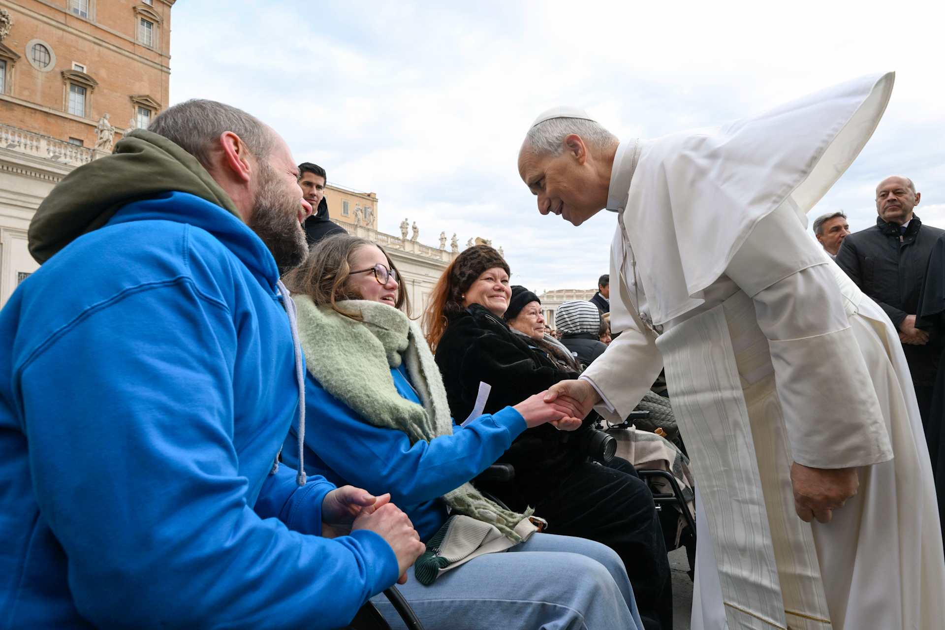 PopeLeoGeneralAudience2123125_fx4qd7.jpg