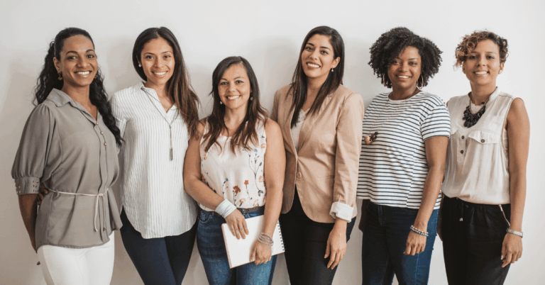 GroupOfWomenInMinistry.png