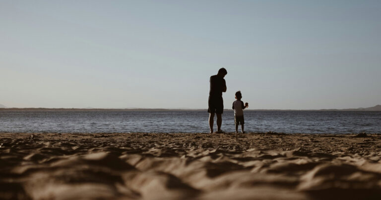 6-ways-father-take-initiative.jpg