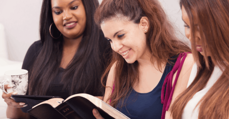 Women-Reading-the-Bible-Together.png