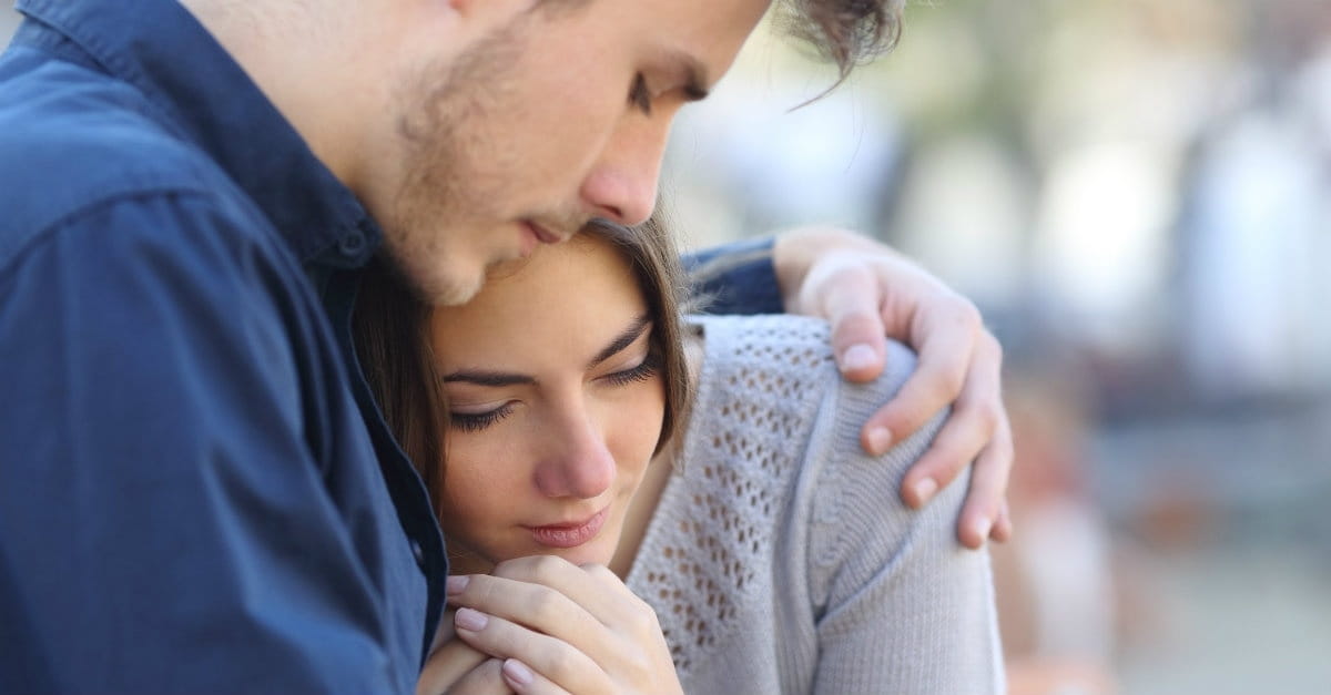 33730-couple-sad-1200.1200w.tn_.jpg