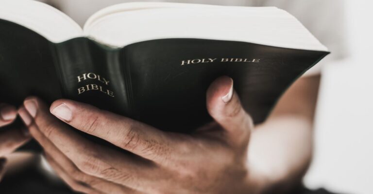 67135-man-holding-bible-gettyimages-christianchan.1200w.tn_.jpg